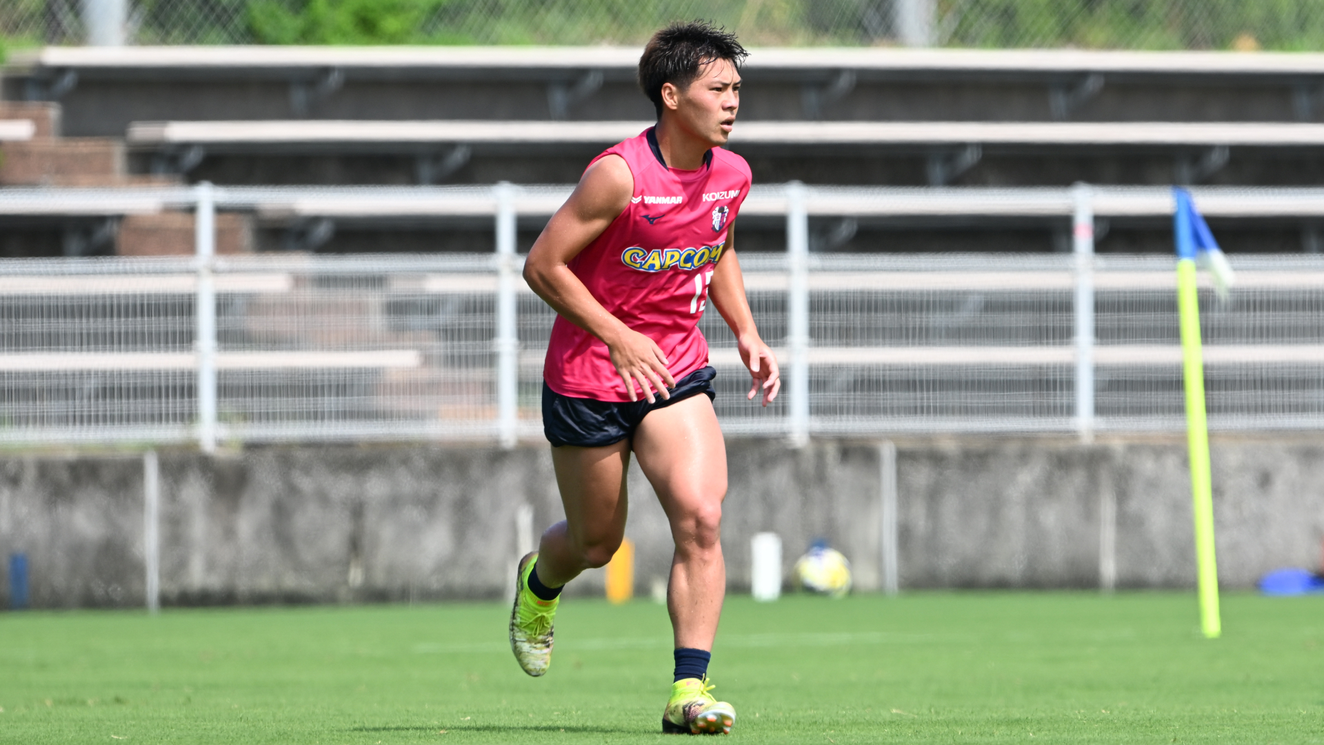 FC大阪　ピステ上下　選手支給品　ボネーラ　L FC大阪 ピステ上下 選手支給品 ボネーラ L - メルカリ